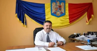 Primarul comunei Mihăești, mesaj de Ziua Armatei Române: „Glorie eternă eroilor neamului!”